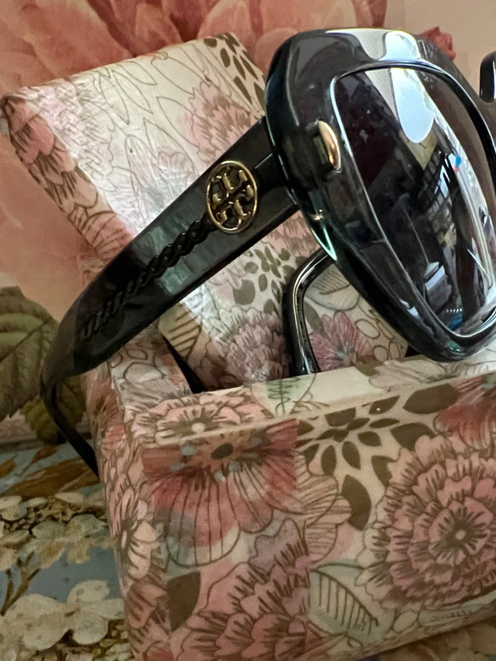 Tory Burch sage green Gloss Logo large cat eye Sunglasses